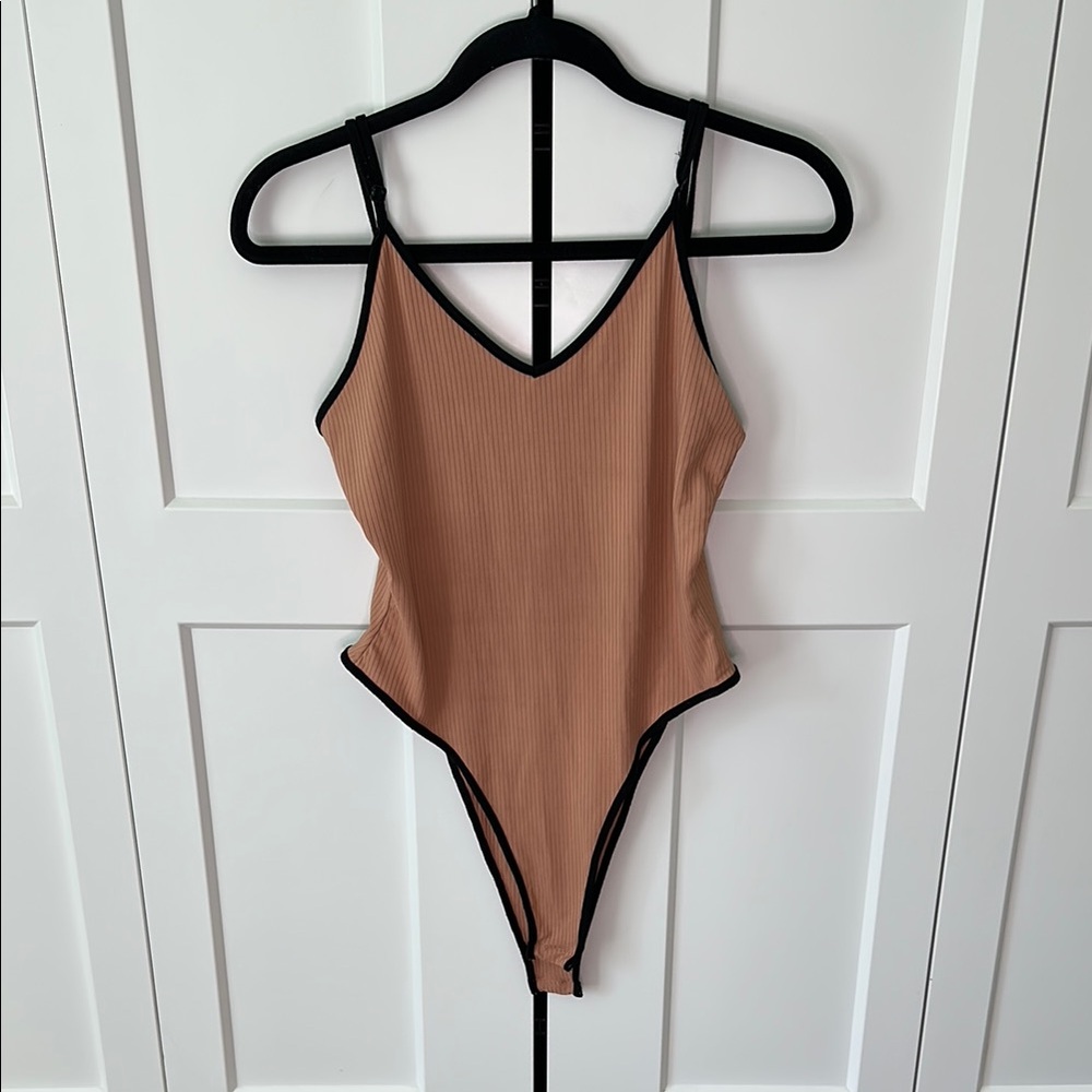 SHEIN Tan Ribbed Bodysuit with Black Edging